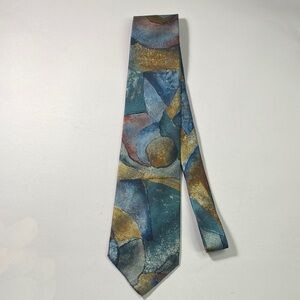Elegant Blue and Gold Patterned Men's Tie
